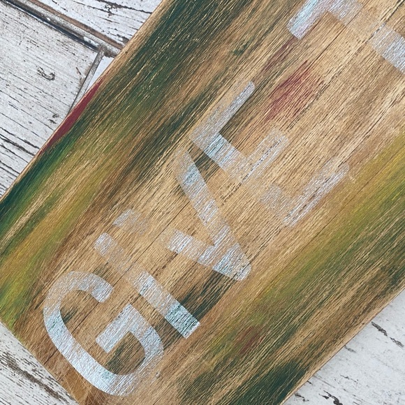 GIVE THANKS slightly distressed sign!Perfect for THANKSGIVING and ALL YEAR🍁☀️❄️ - Picture 4 of 8